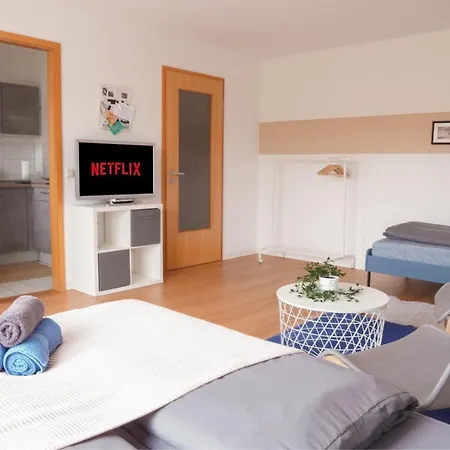 Full House Studios - Kornhauspremium Apartment - Balkon, Wifi Dessau-Rosslau Exterior photo
