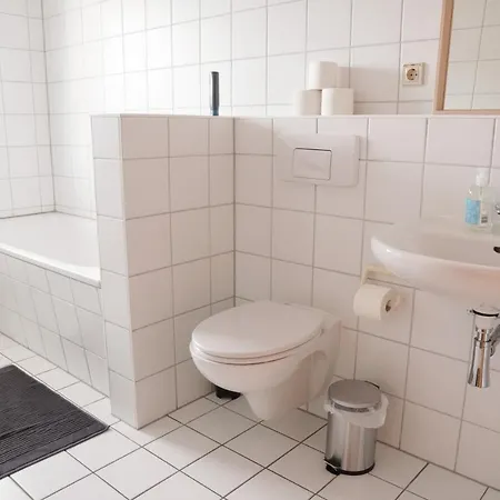 Full House Studios - Kornhauspremium Apartment - Balkon, Wifi Dessau-Rosslau Exterior photo