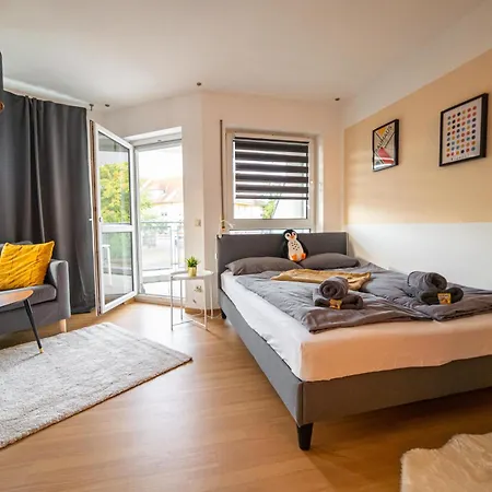 Full House Studios - Kornhauspremium Apartment - Balkon, Wifi Dessau-Rosslau Exterior photo
