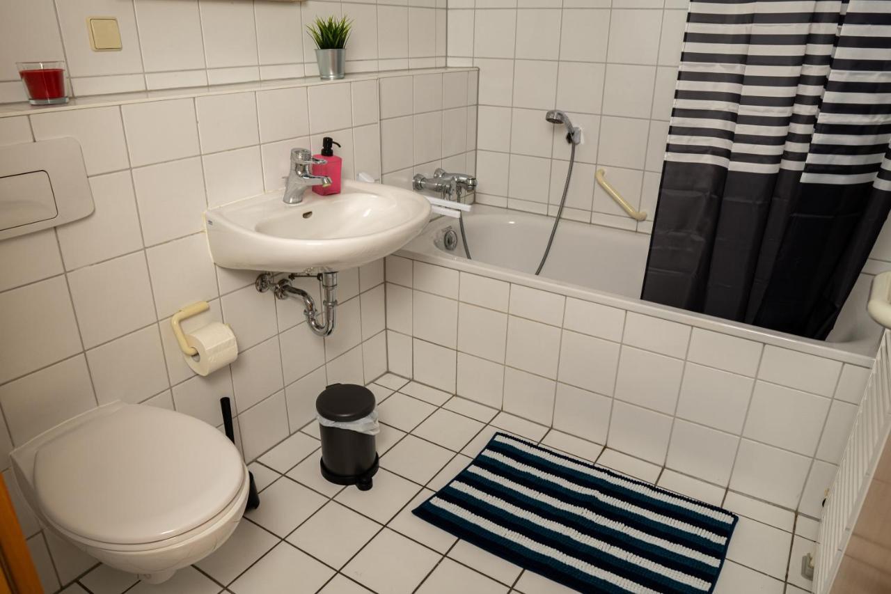 Apartment Full House - Kornhauspremium - Balkon, Wifi Dessau-Rosslau