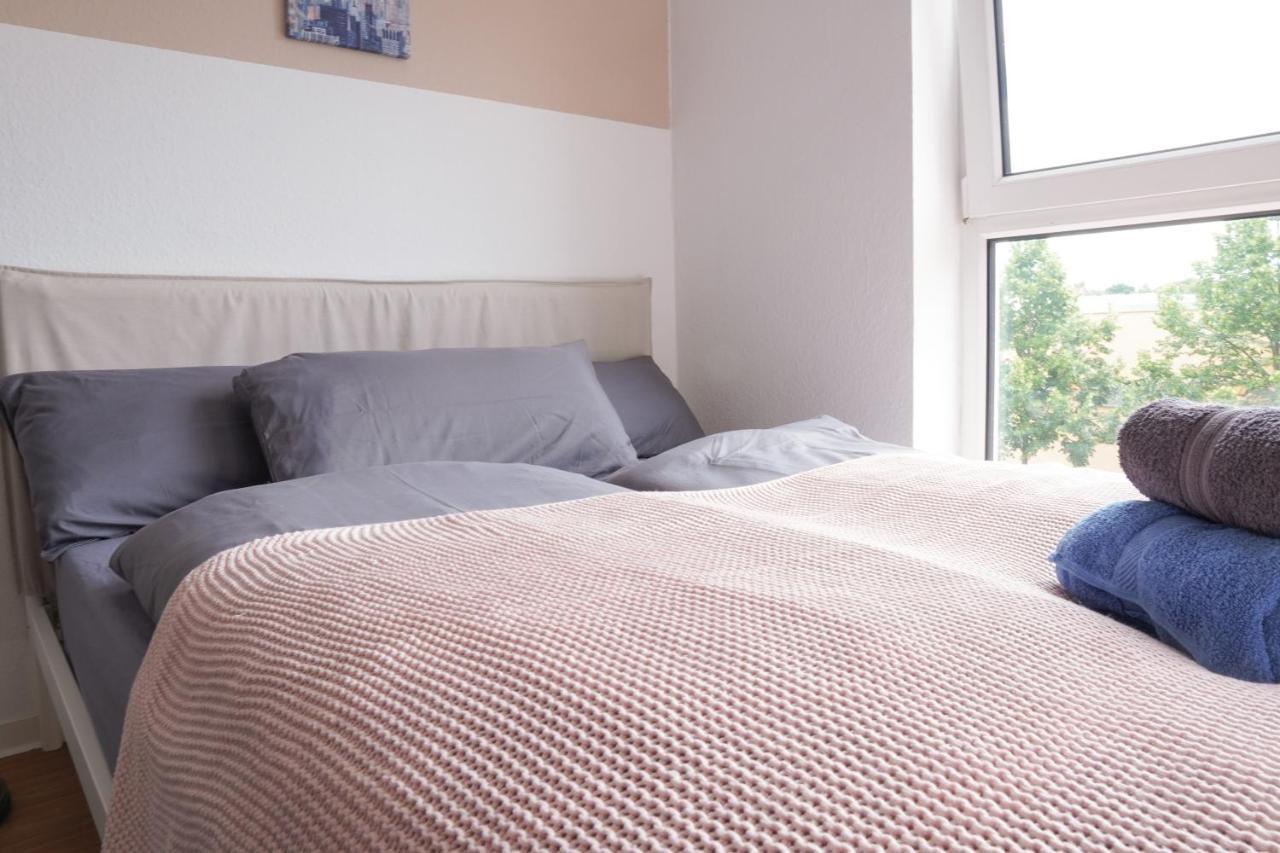 Full House - Kornhauspremium - Balkon, Wifi * Dessau-Rosslau
