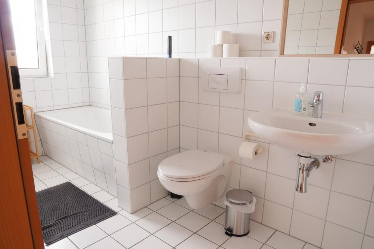 Apartment Full House - Kornhauspremium - Balkon, Wifi Dessau-Rosslau