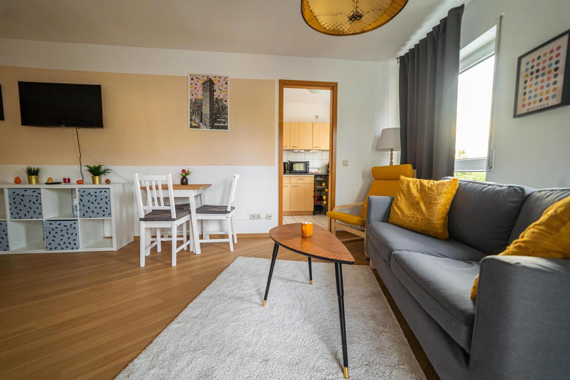 Full House - Kornhauspremium - Balkon, Wifi * Dessau-Rosslau