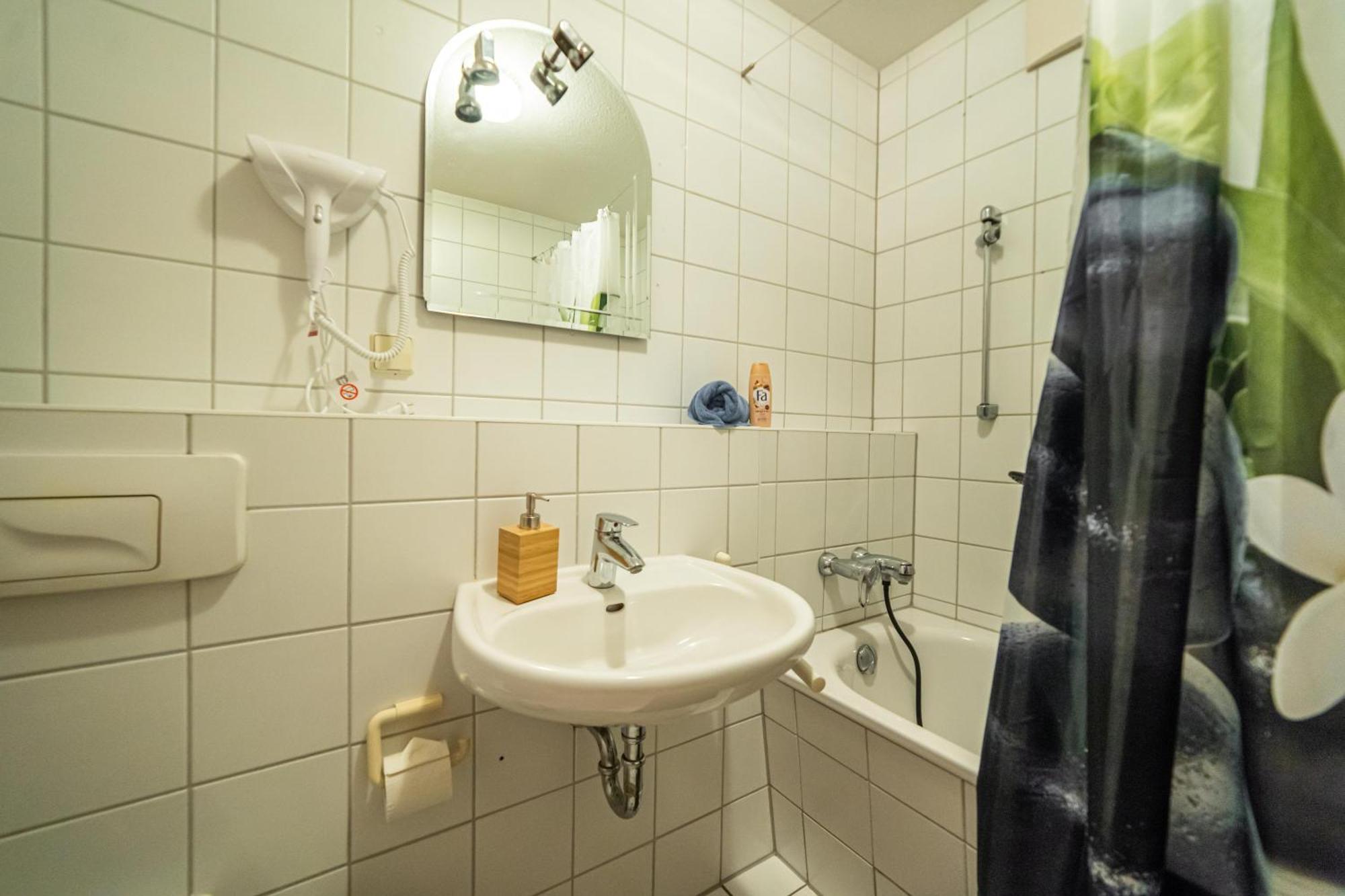 Full House - Kornhauspremium - Balkon, Wifi Apartment
